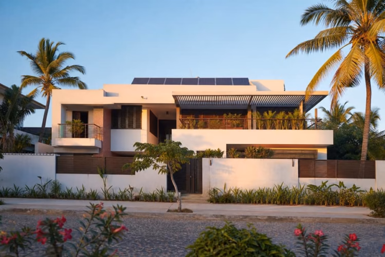 Énergie solaire et construction durable au Sénégal en 2026 : réduire ses factures et valoriser son bien